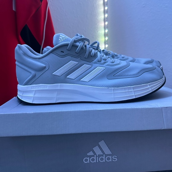 Adidas runners size 12 - Picture 2 of 6